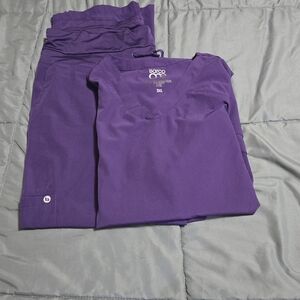 Barco Scrubs Deep Purple 3x Top And 2x Bottom